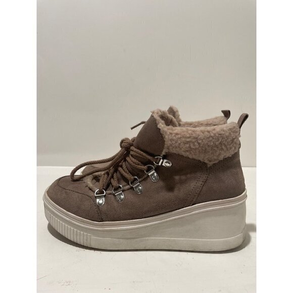 MADDEN GIRL WOMEN'S TEERRA LINED FAUX FUR WEDGE SIZE 7.5 BOOTIES CHUNKY SNEAKERS - Picture 1 of 7